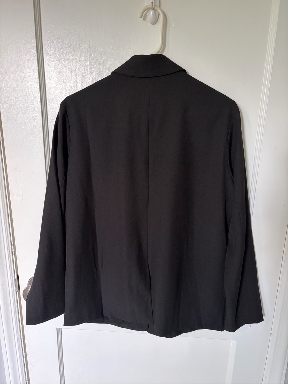MOD REF Women’s Black Blazer - Picture 2 of 6